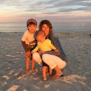 Meet your Posher, Andrea